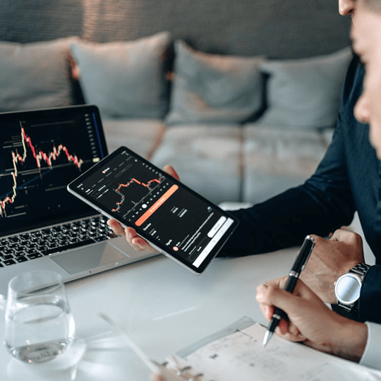 CavronTelyx - Équipe d'experts en crypto-monnaies